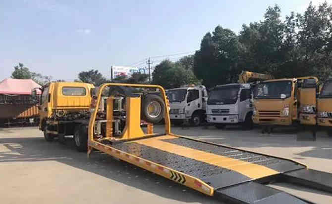南芬区汽车中途维修案例